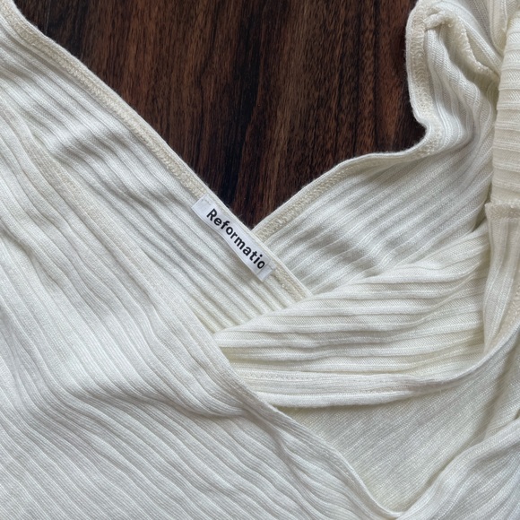 Reformation Top - Picture 2 of 2